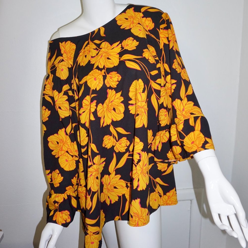 Apt. 9 Dark Floral Kimono Sleeve Top Size 4x